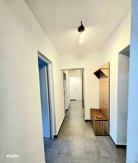 Apartament cu 3 camere decomandat în Iancului