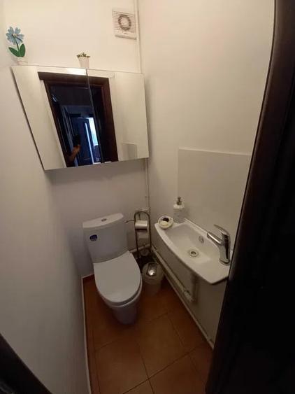 Apartament cu 3 camere decomandat, mobilat în Domenii