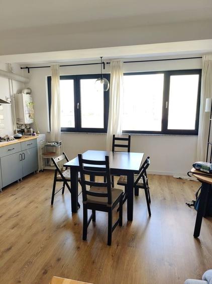 Apartament cu 2 camere semidecomandat, mobilat în Pipera
