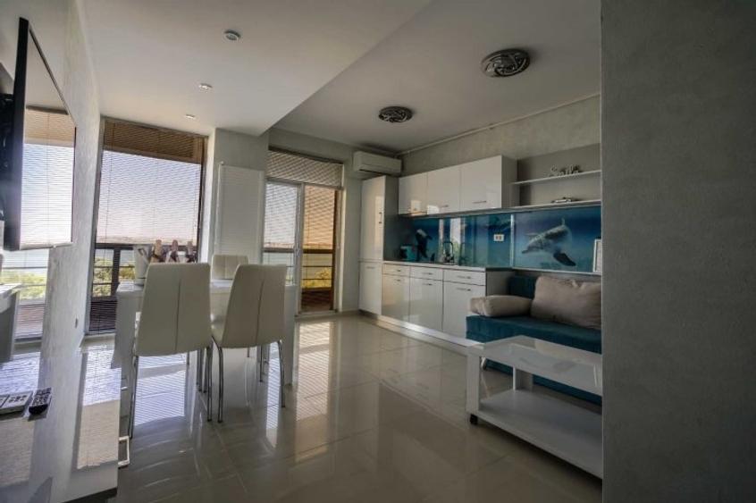 APARTAMENT DE VÂNZARE 3 CAMERE MAMAIA - 50 m de plajă - 7