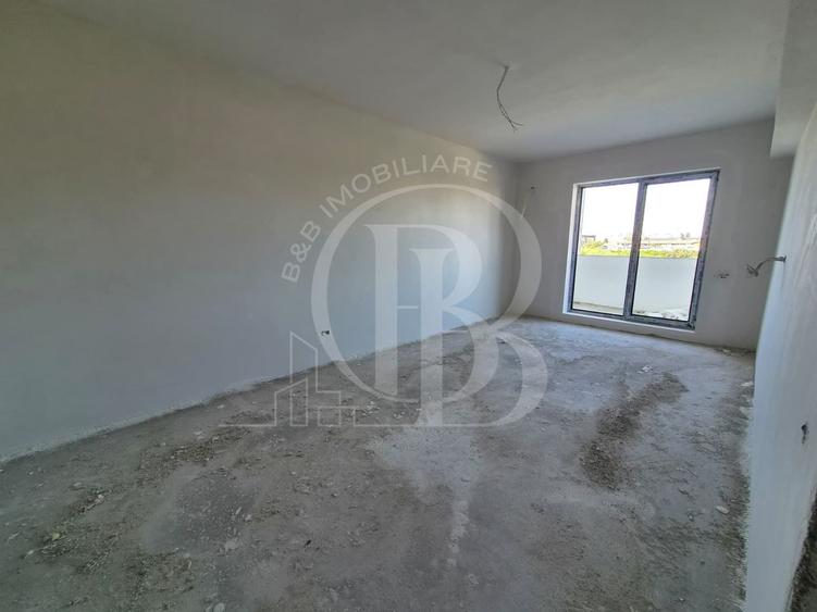 Apartament cu 3 camere decomandat în Theodor Pallady