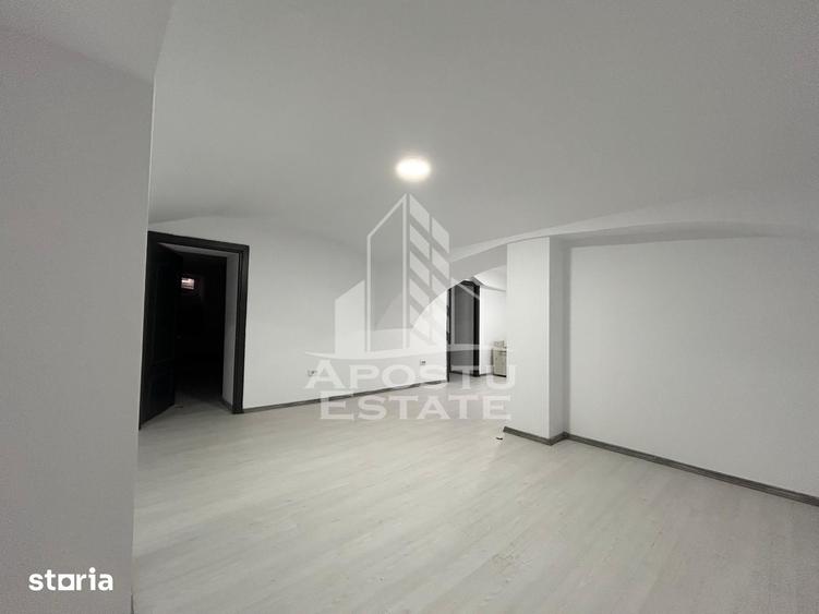 Casa la curte comuna, renovata complet in 2024 in zona Iosefin - 12