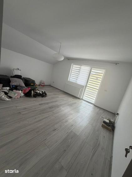 Vand Casa In Hemeiusi P + M - 4