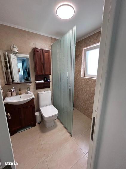Casă cu 3 camere cu Teren 400 Mp în Mărăcineni