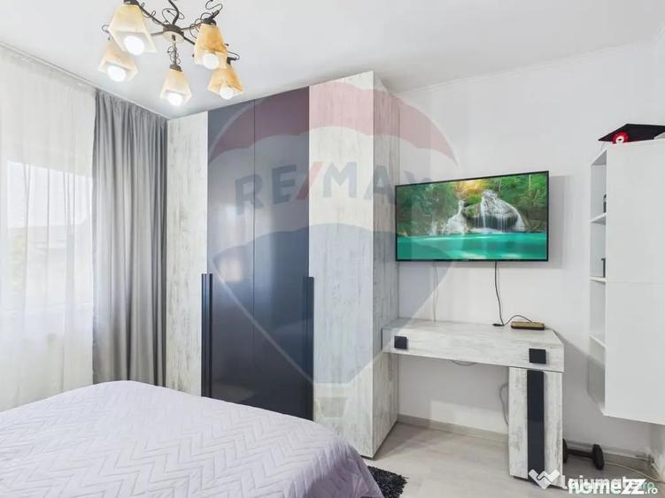 Apartament cu 4 camere decomandat în Colentina