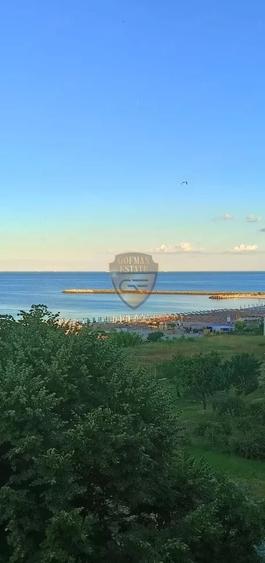 Apartament cu 3 camere decomandat, mobilat în Faleza Nord