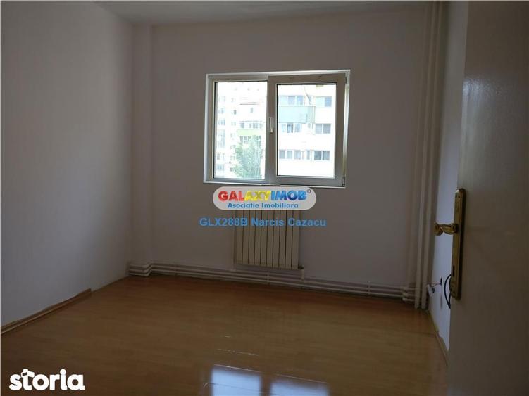 Apartament cu 4 camere în Pantelimon