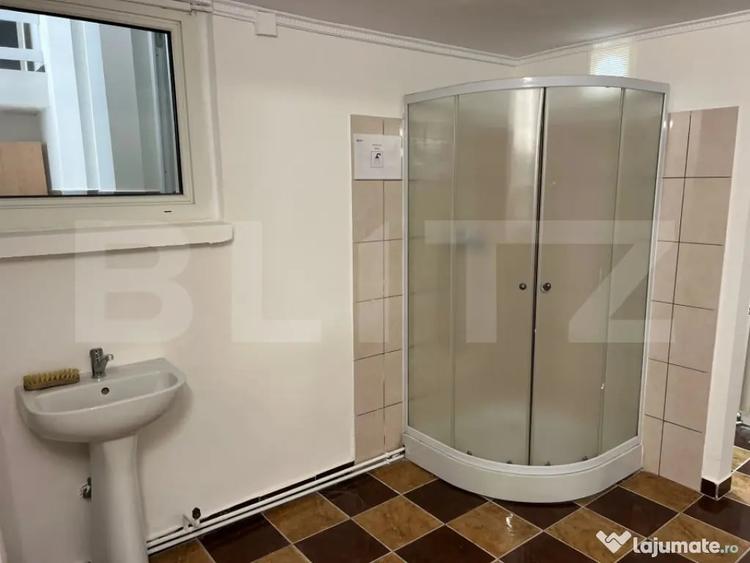 Spațiu comercial, de 250 mp, în Titulescu