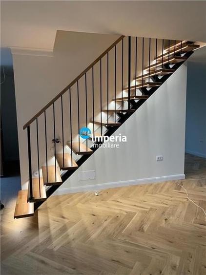 Casă individuală cu 5 camere cu Teren 500 Mp în Rediu
