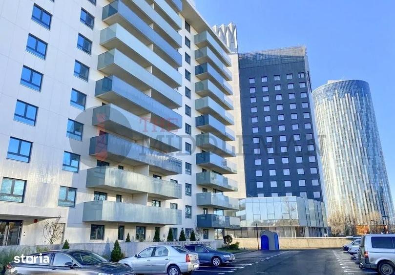 Apartament cu 3 camere semidecomandat în Aviației