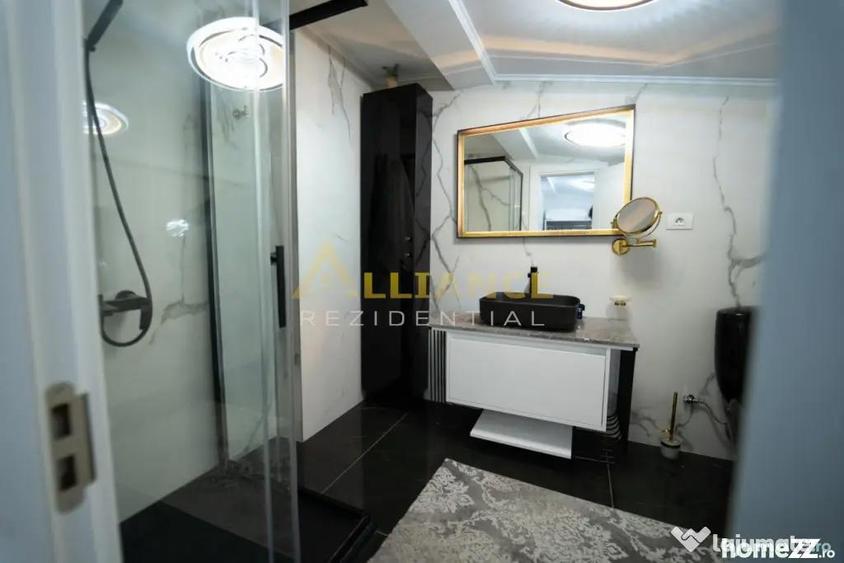 Casă cu 7 camere cu Teren 165 Mp în Rahova