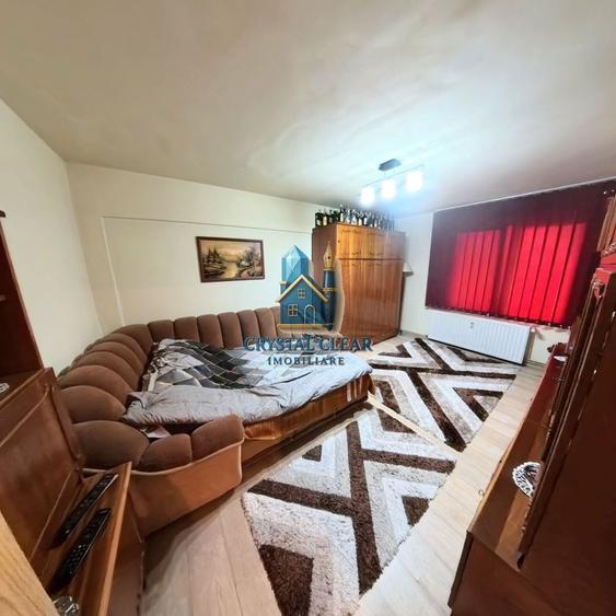 Apartament cu 3 camere decomandat în Tudor Vladimirescu