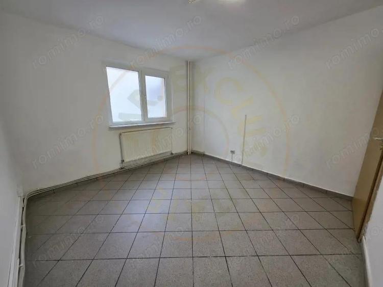 Spațiu comercial, de 50 mp, în Central
