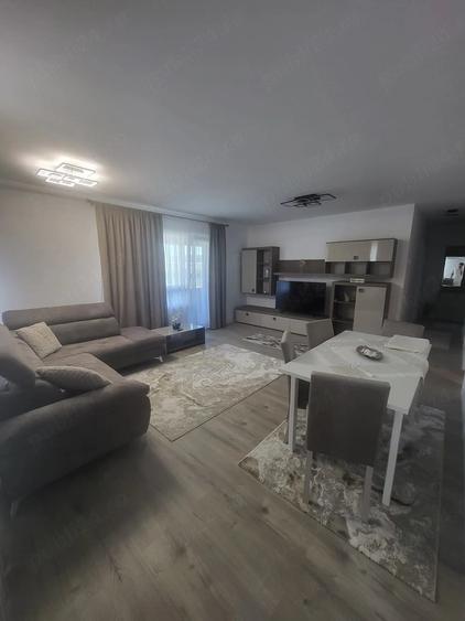 Apartament cu 2 camere decomandat, mobilat în Aurel Vlaicu