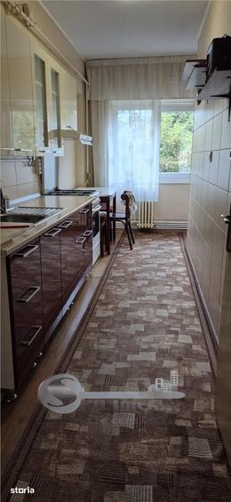 Apartament cu 3 camere decomandat în Tudor Vladimirescu