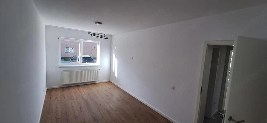 Apartament cu 2 camere decomandat în Sânpetru
