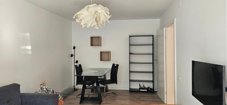 Apartament cu 2 camere decomandat, mobilat în Berceni
