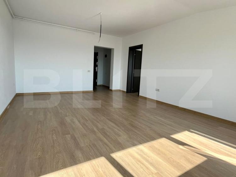 Apartament cu 2 camere decomandat în Sânpetru