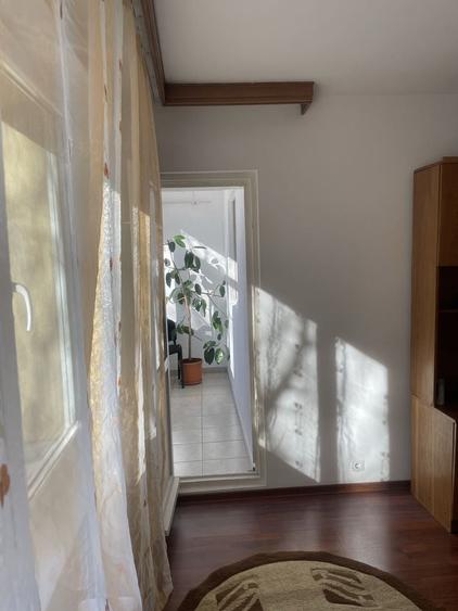 Apartament cu 2 camere decomandat în Rahova