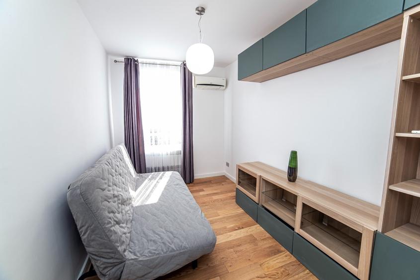 Apartament cu 2 camere decomandat, mobilat în P-ța Victoriei