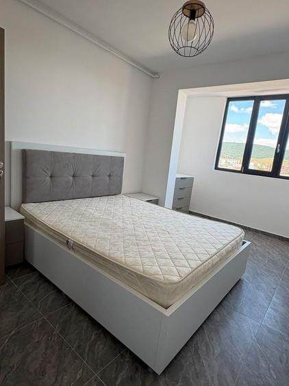 Garsonieră decomandată în Hălchiu
