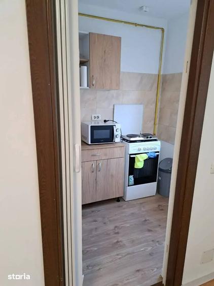 Apartament cu 2 camere decomandat în Drumul Taberei — fotografia 2