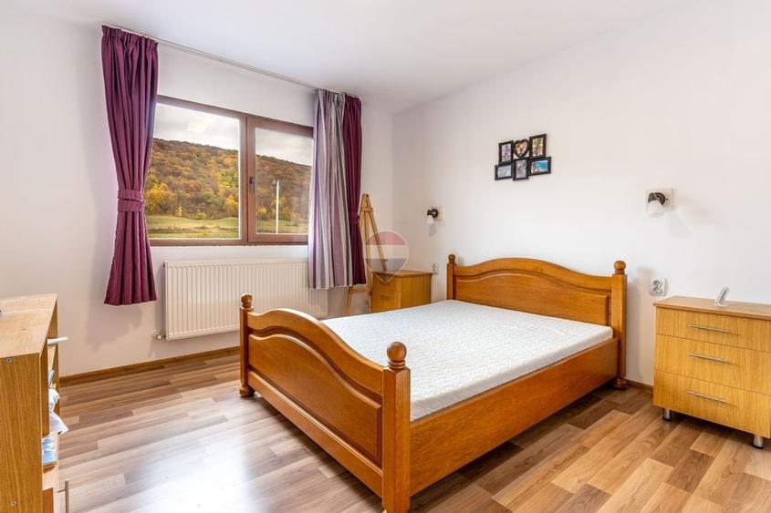 Casă individuală cu 5 camere cu Teren 600 Mp în Gilău