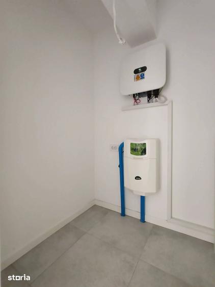 Apartament cu 3 camere decomandat în Romană
