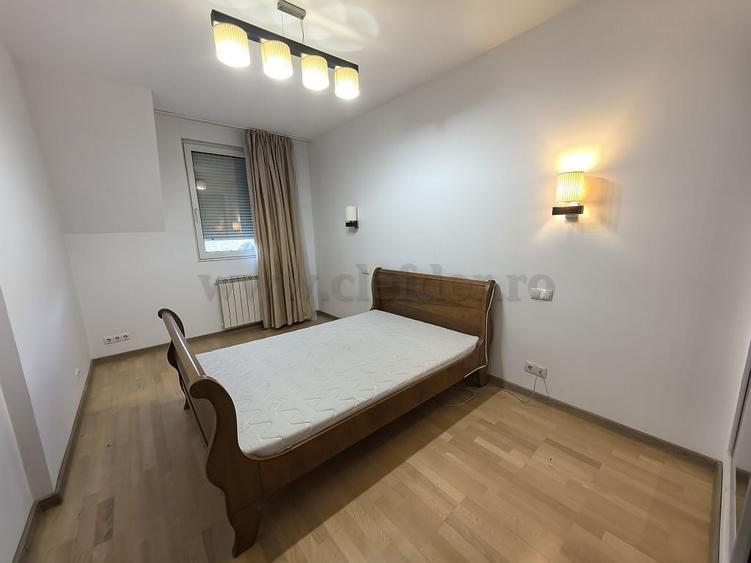Casă cu 7 camere cu Piscina în Pipera