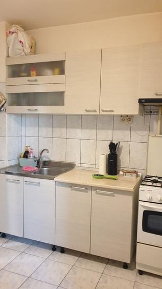 Apartament cu 2 camere decomandat în Popoveni