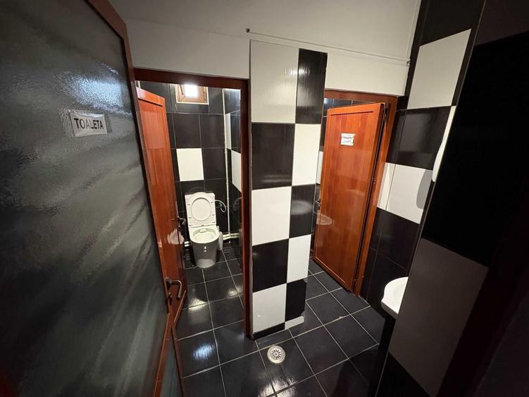 Spațiu comercial, de 180 mp, în Valu lui Traian