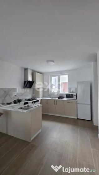Casă cu 4 camere cu Teren 150 Mp în Central