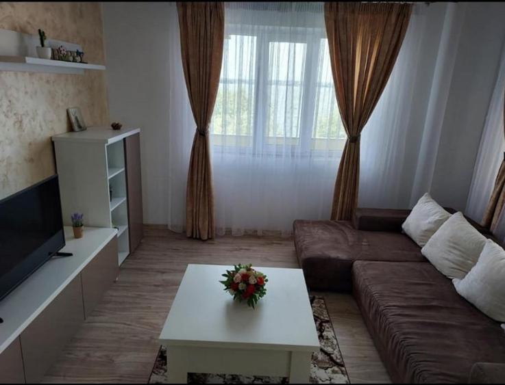 2 camere Moon Light Mamaia zona Vega 400 euro - 4