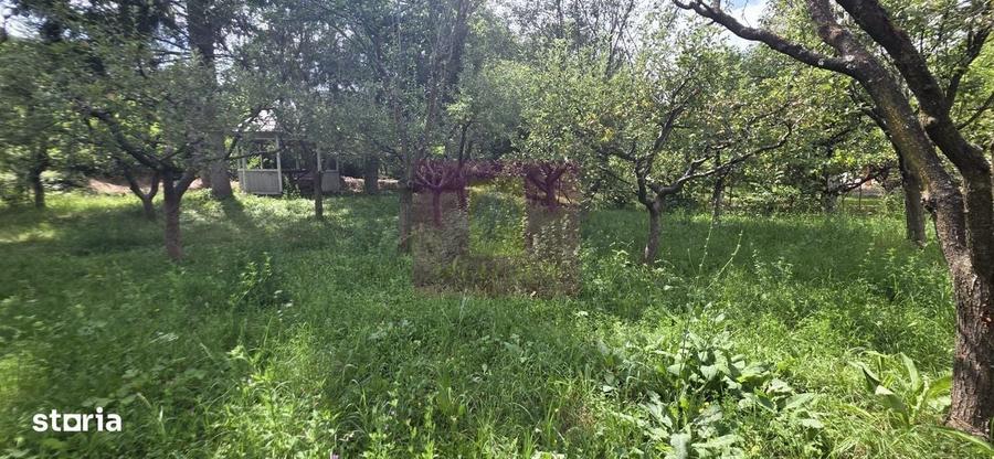 Casă cu 4 camere în Breaza de Sus