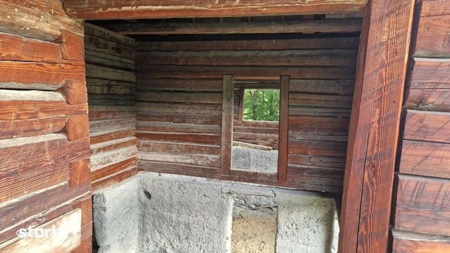 Vand casa de lemn veche - 4
