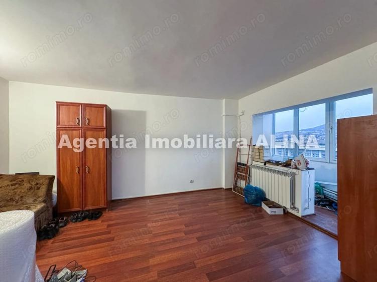 Apartament cu 2 camere decomandat în Decebal