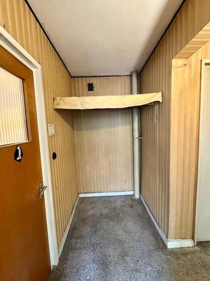 Apartament cu 3 camere decomandat în Colentina