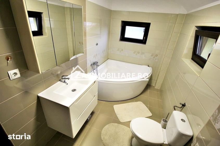 Casă cu 4 camere cu Teren 350 Mp în Corunca