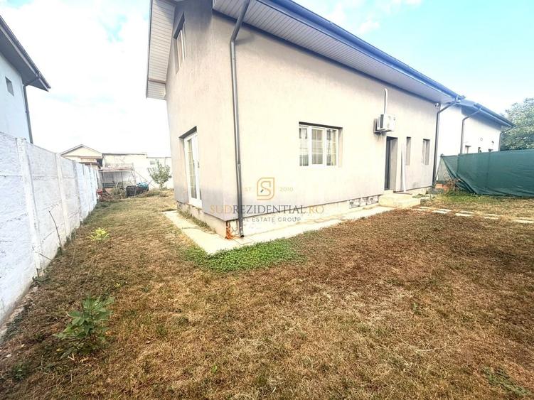 Casă individuală cu 3 camere cu Canalizare în Central