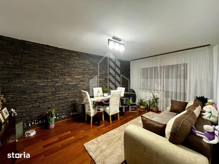 Apartament cu 4 camere decomandat în Fabric