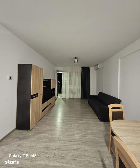 Apartament cu 2 camere semidecomandat în Iosia