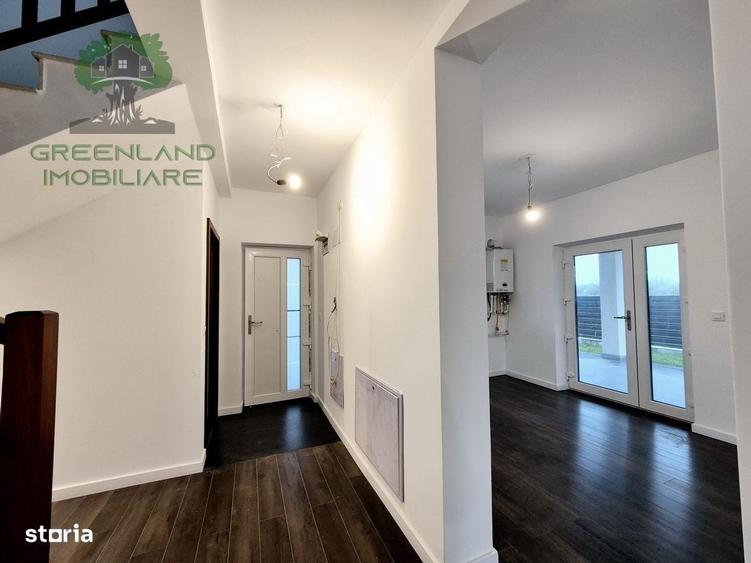 Casă cu 4 camere în Cug