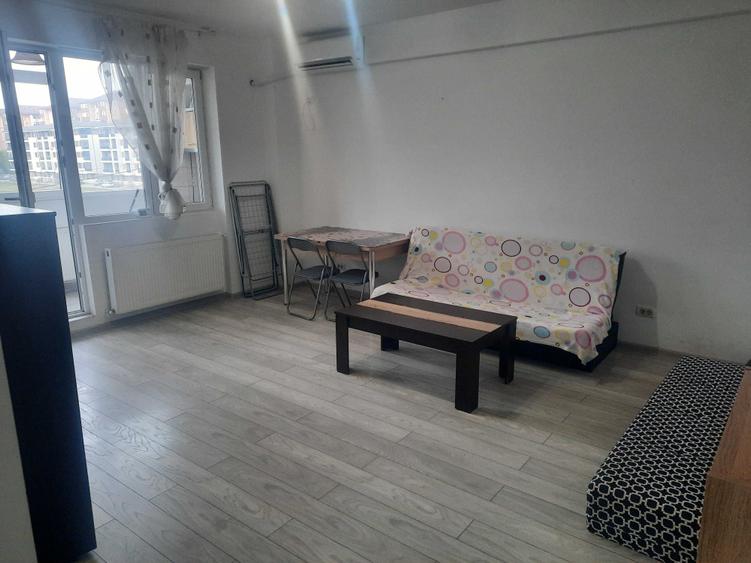Apartament cu 2 camere decomandat în Chiajna