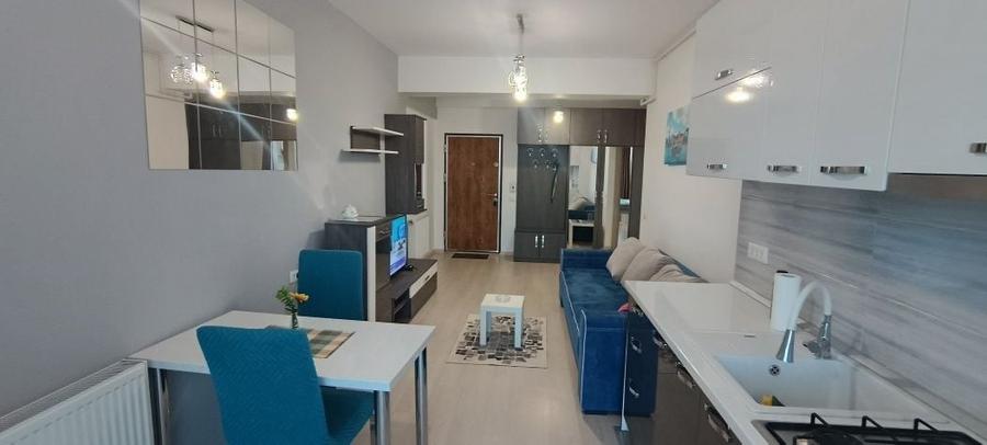 Apartament cu 2 camere semidecomandat în Exterior Vest