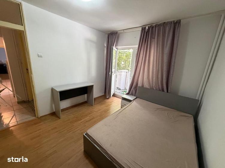 Apartament cu 3 camere decomandat în 13 Septembrie