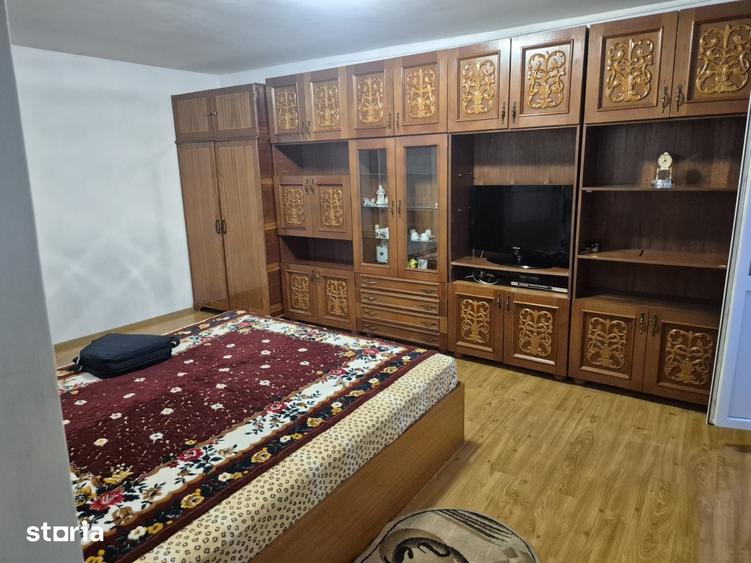 Garsonieră în 13 Septembrie