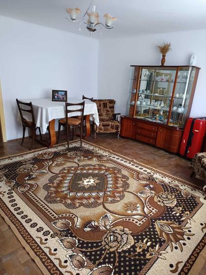 Casa si teren de vanzare Campina, cartier Muscel - 1