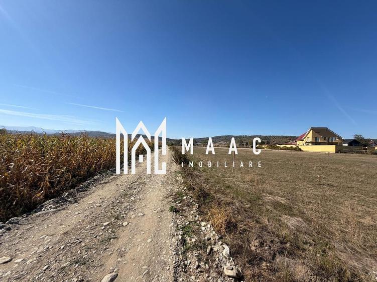 Teren Construcții intravilan de 860 mp, în Bradu