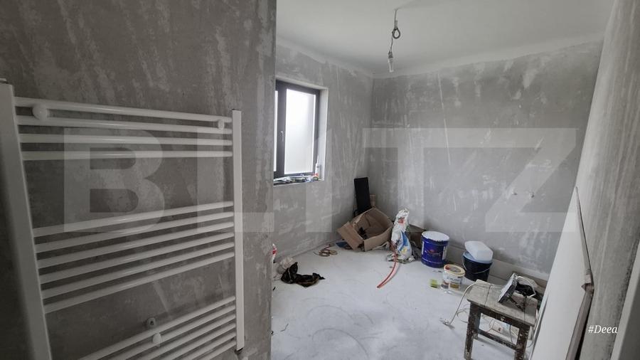 Duplex cu 4 camere cu Canalizare în Dezmir