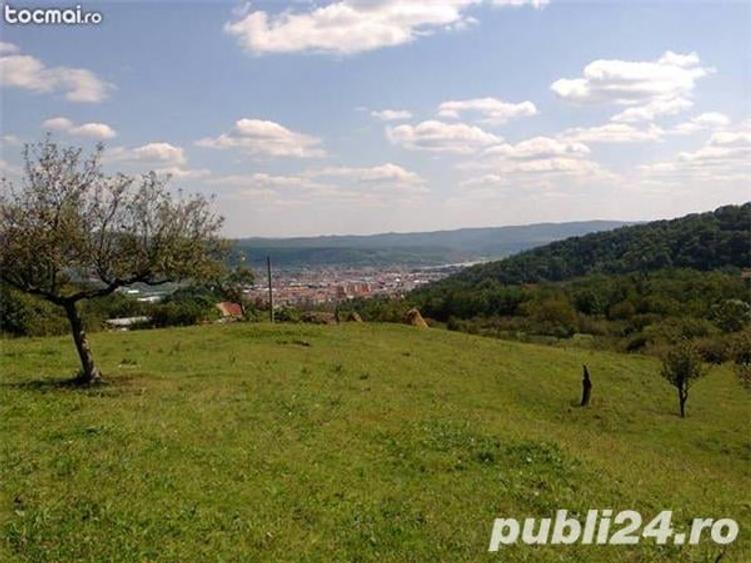 Teren de 4295 mp, în Cetățuia